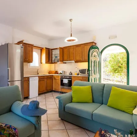 Vingla By * Kassiopi